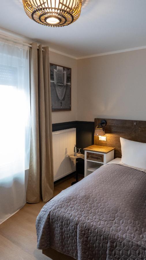 Altstadt-Hotel Стендал Екстериор снимка