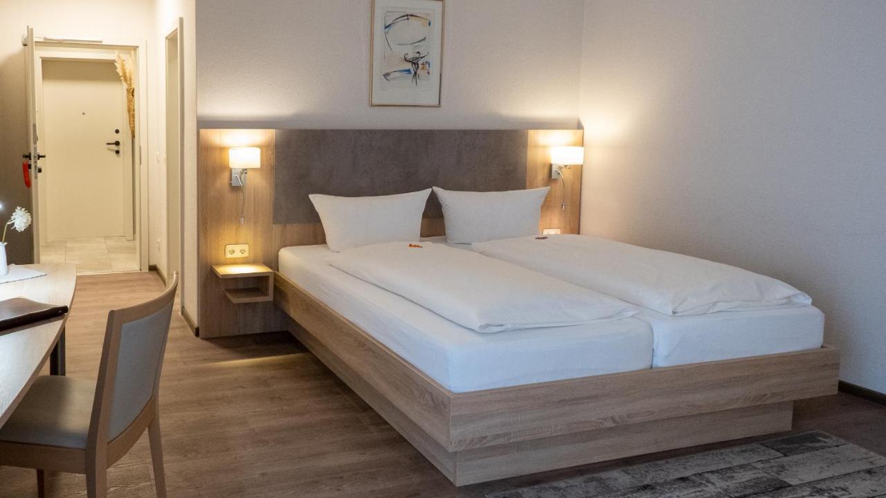 Altstadt-Hotel Стендал Екстериор снимка